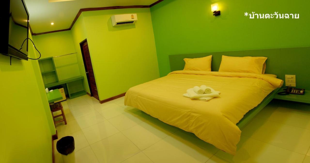 Baan Tawan Shine Hotel Surin Buitenkant foto